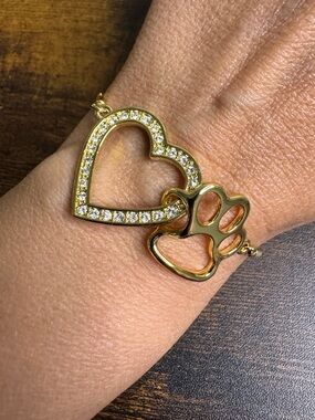 Gold Heart and Paw Adjustable Bracelet - Gold Tone